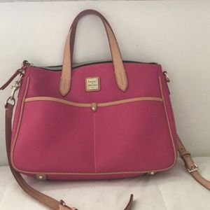 Dooney & Bourke Bag